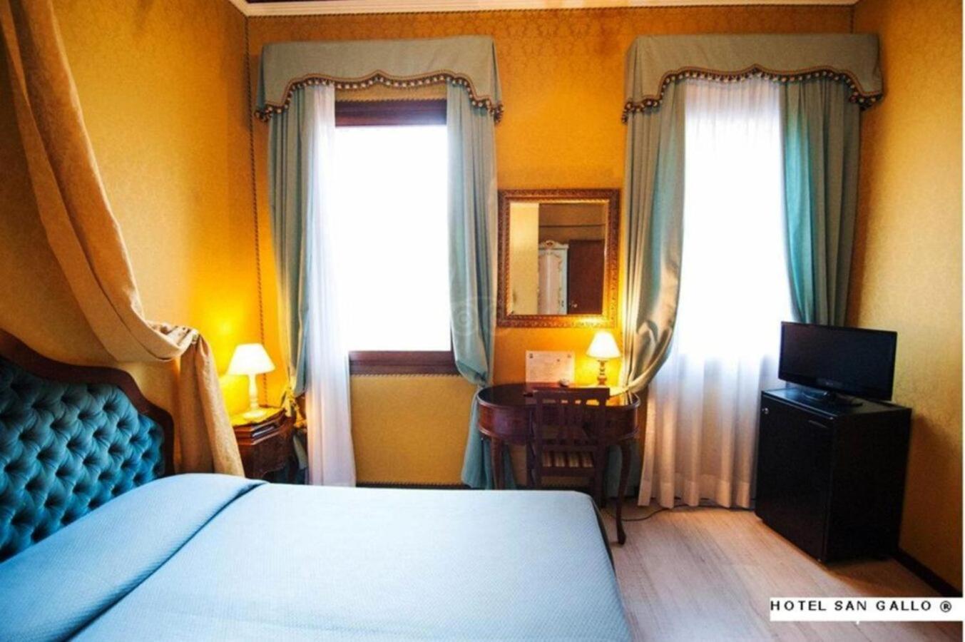 H O T E L S A N G A L L O L Hotel