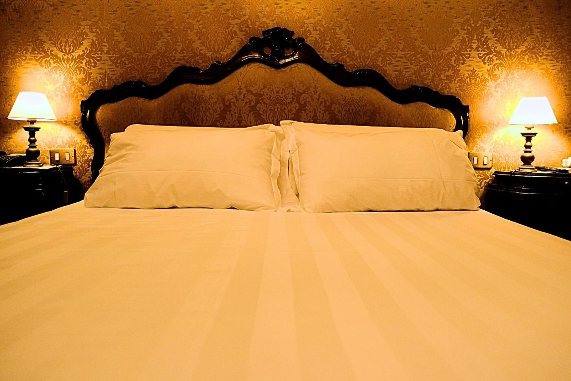 H O T E L S A N G A L L O L Hotel