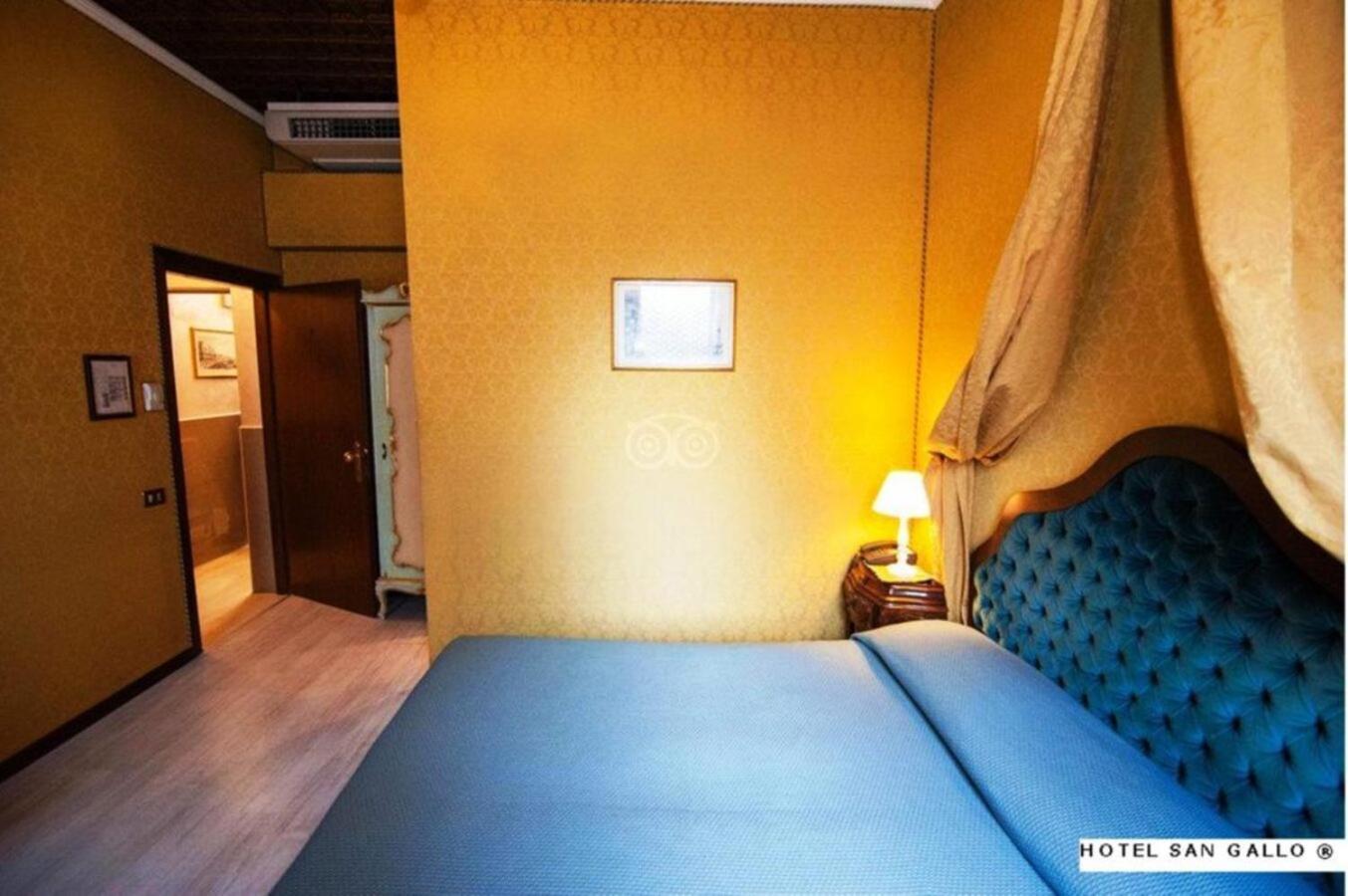 Hotel H O T E L S A N G A L L O L Venecia